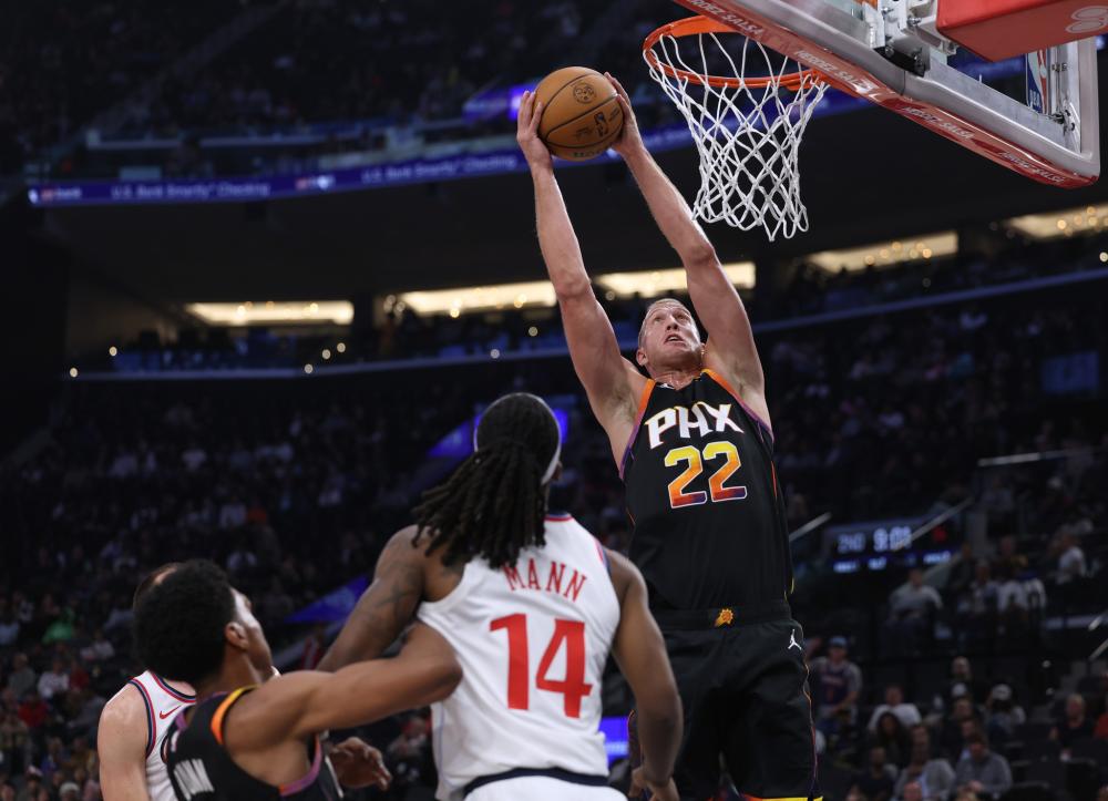 场同比增长 场同比增长