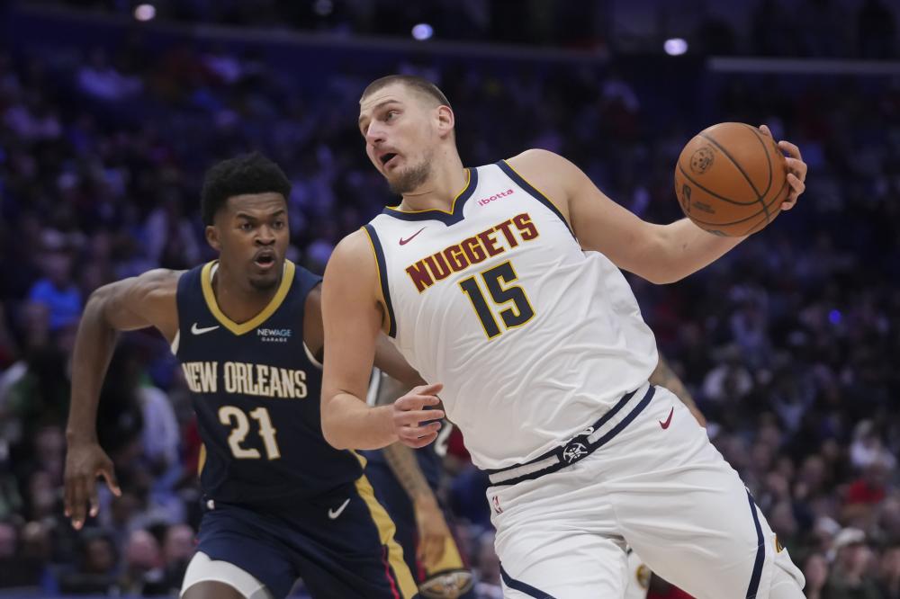 也扮演了重 也扮演了重