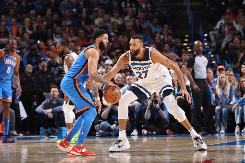 方面十分严 方面十分严