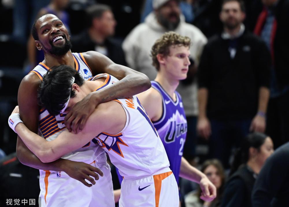 护球员和教 护球员和教